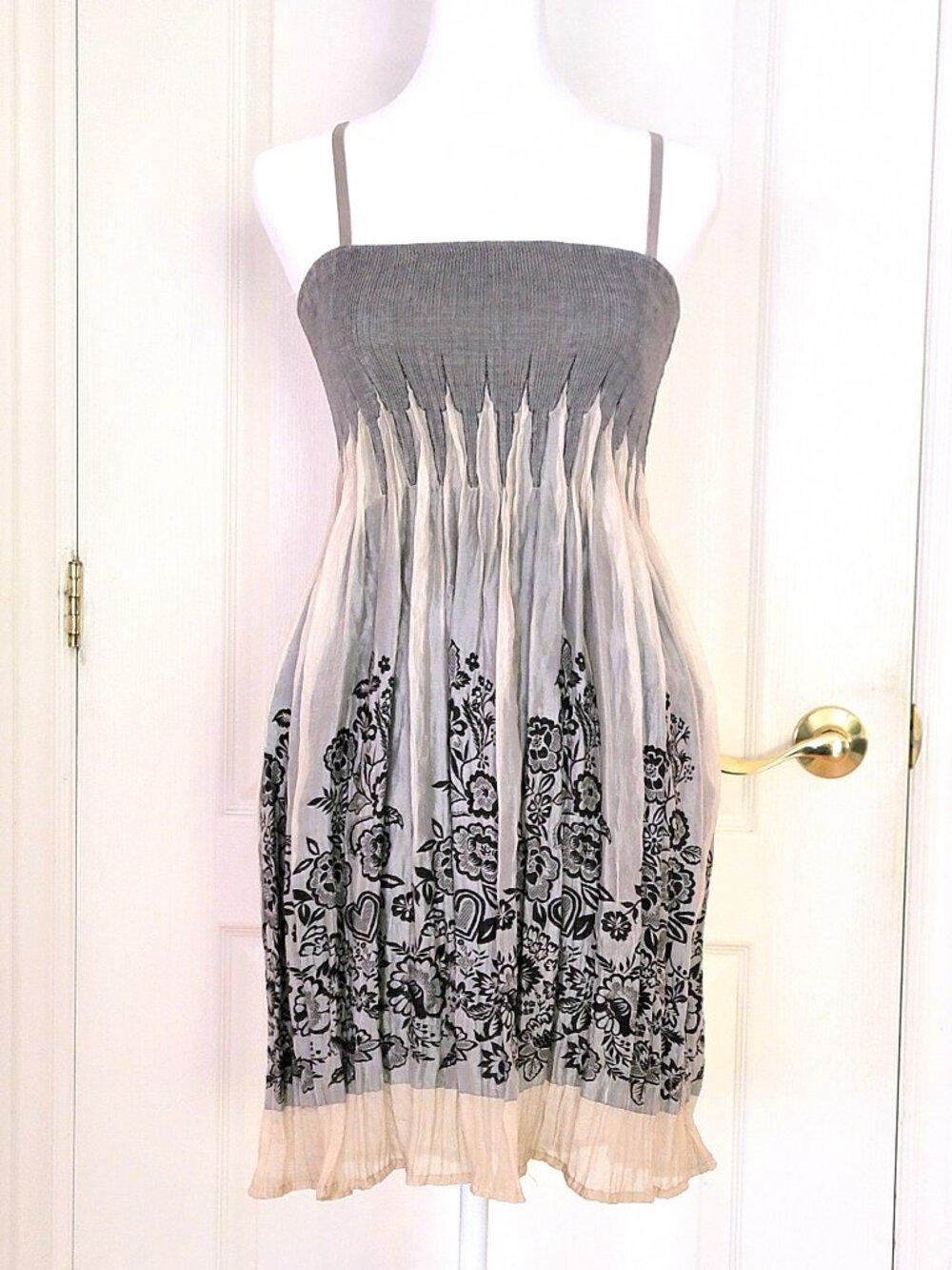 FOREVER 21 LAPIS SMOCKED DRESS